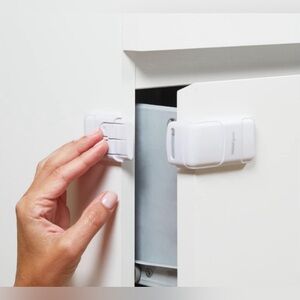 (4 for 10) Corner Drawer Locks. Pack of two, new